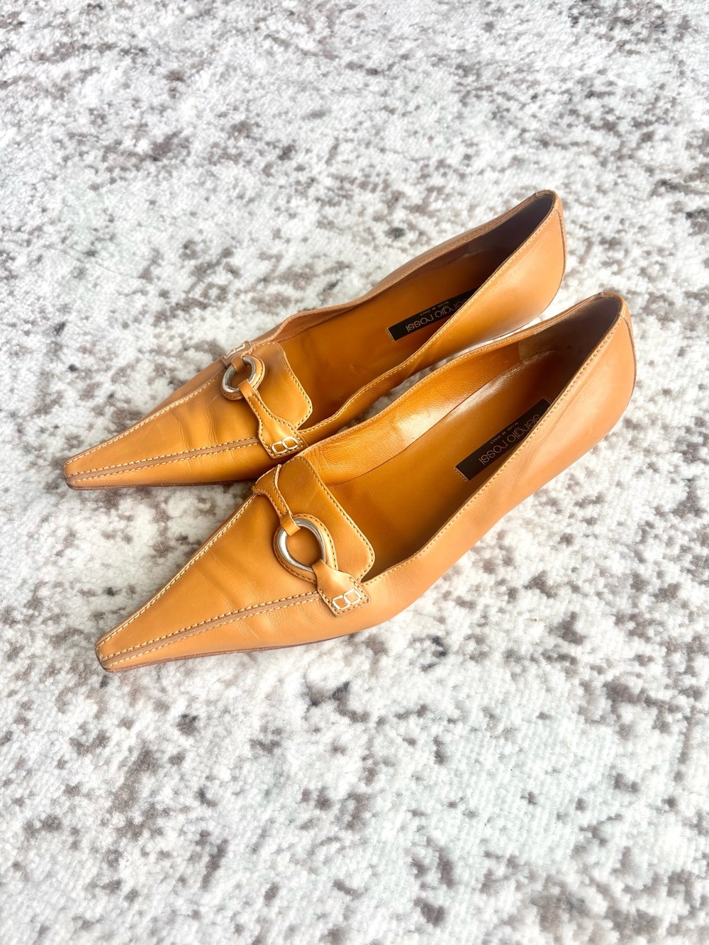 Y2K Sergio Rossi Tan Pointed Toe Kitten Heels Loafers - Made in Italy